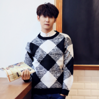 冬季街头取经 看各路潮男施展吸睛大法