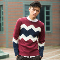 冬季街头取经 看各路潮男施展吸睛大法