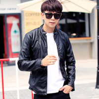 冬季街头取经 看各路潮男施展吸睛大法