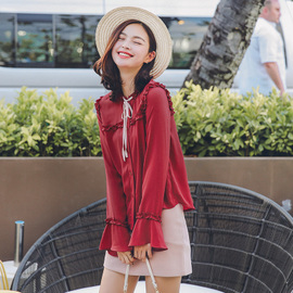 不用减膘，复古喇叭袖让你仙美又显瘦！